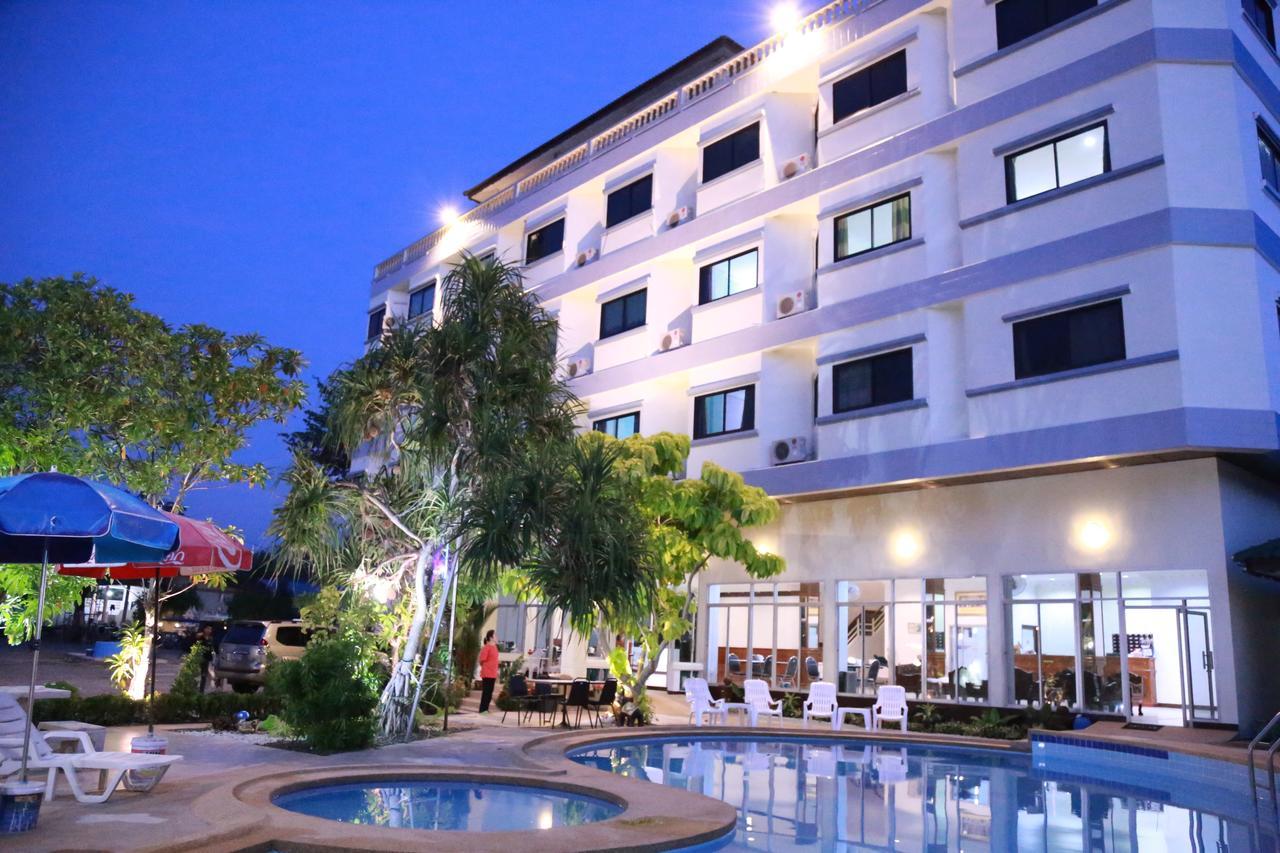 The Great Rayong Hotel Bagian luar foto